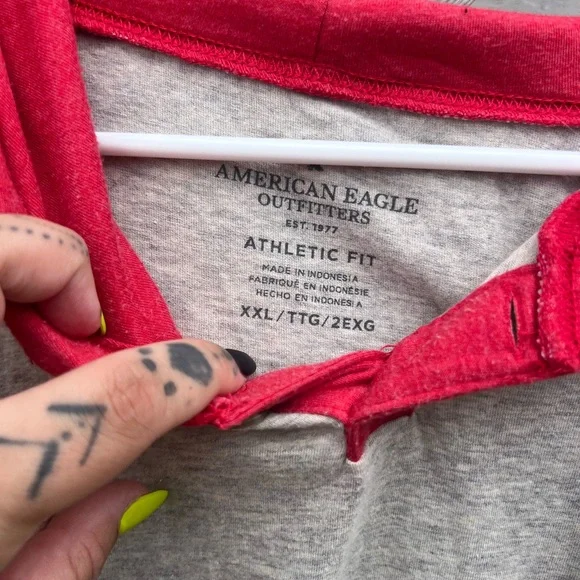 Red and grey American Eagle hoodie - Picture 3 of 3